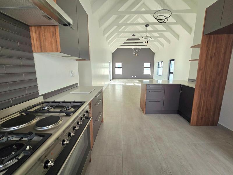 3 Bedroom Property for Sale in Britannia Bay Western Cape